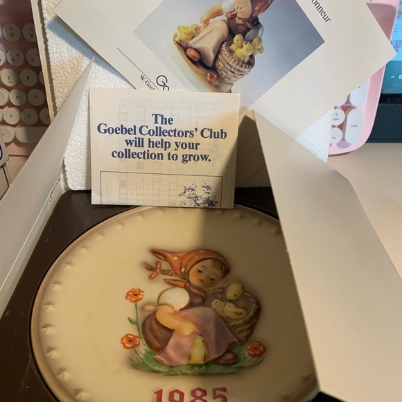 MJ Hummel Annual Plate 1985 - Picture 2 of 4